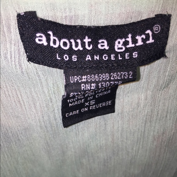 Mint Floral Flowy Tank - Picture 3 of 3